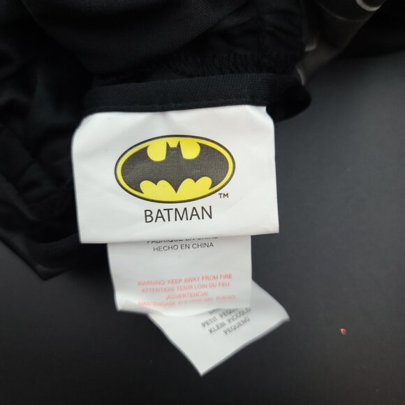 DC Comics Batman Boys Dress Up Costume , 4-5, NWT - Picture 10 of 16